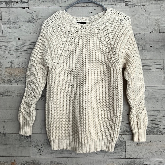 J. Crew Sweaters - J. Crew women’s sweater. Size XXS